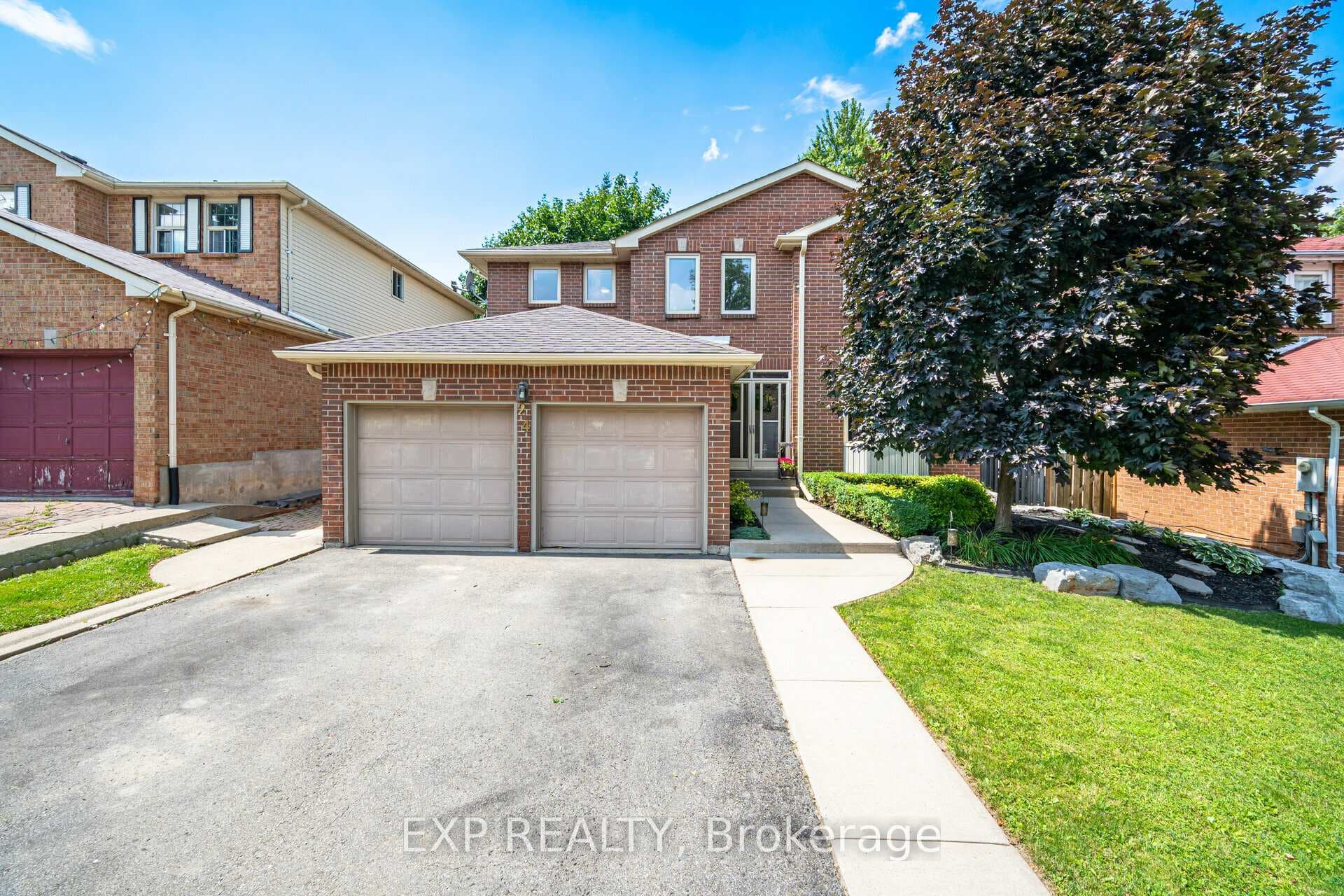 24 Howell Street photo 1