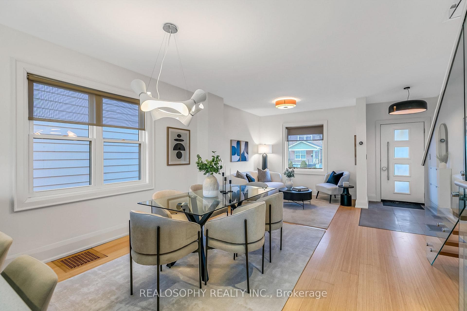 27 Chisholm Avenue photo 7