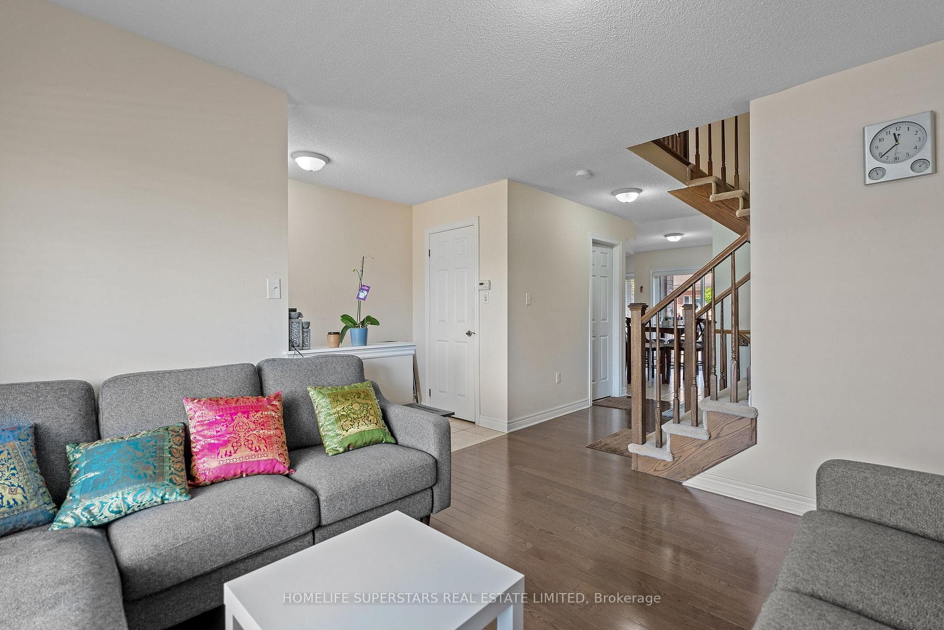 2 Durham Way photo 7