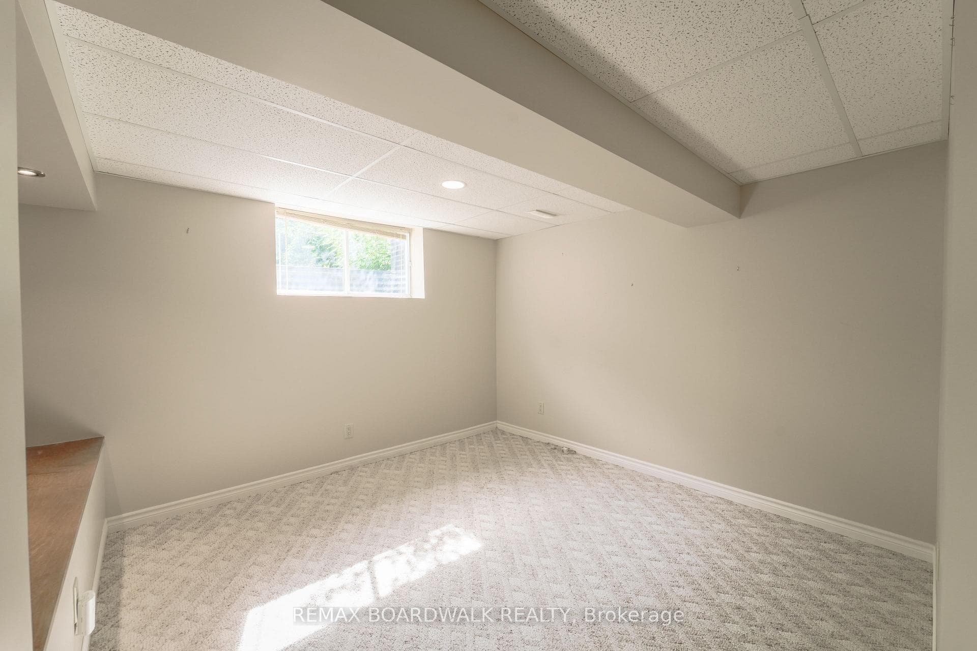 3 Coulson Court photo 32