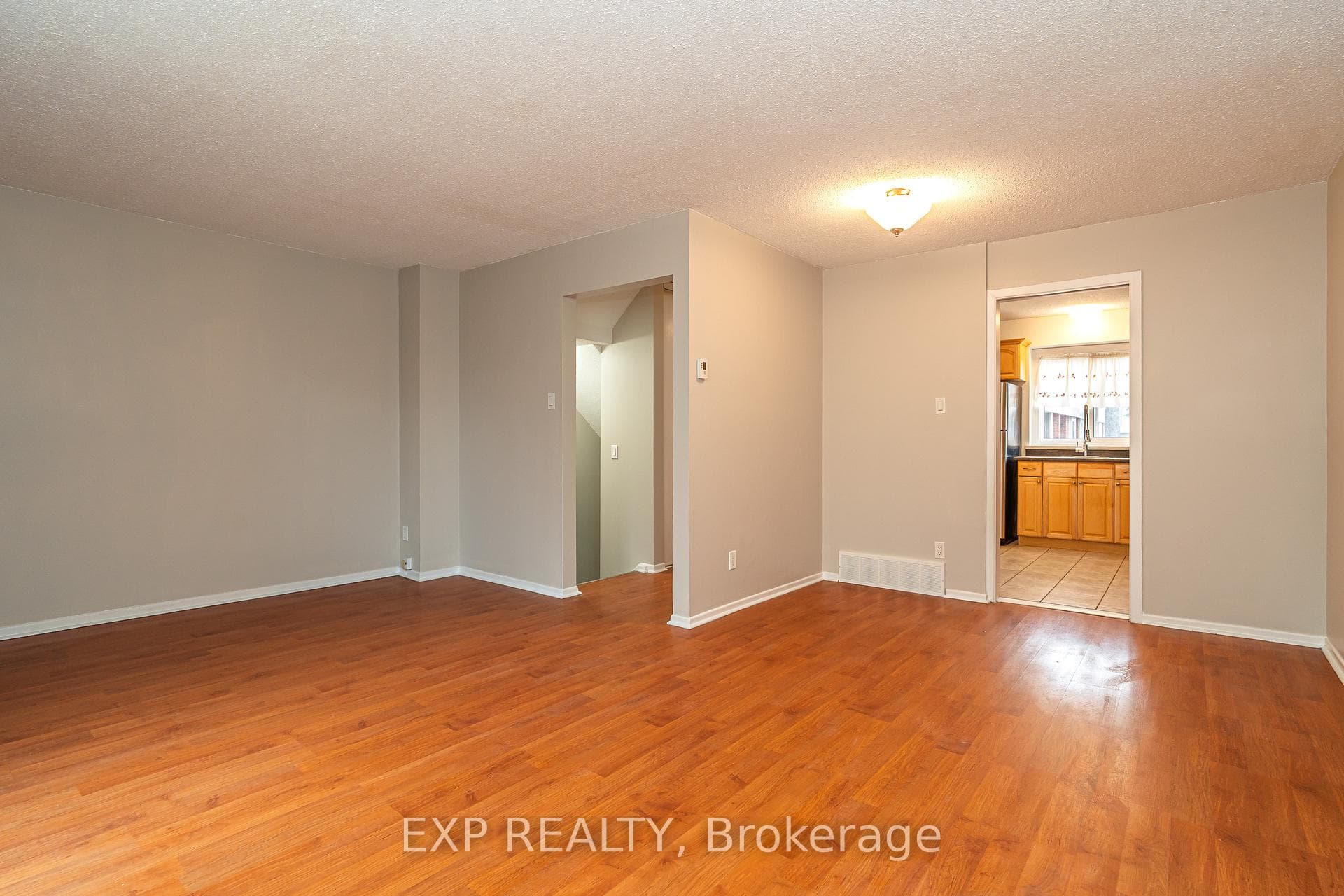 3915 Old Richmond Road Unit A photo 8