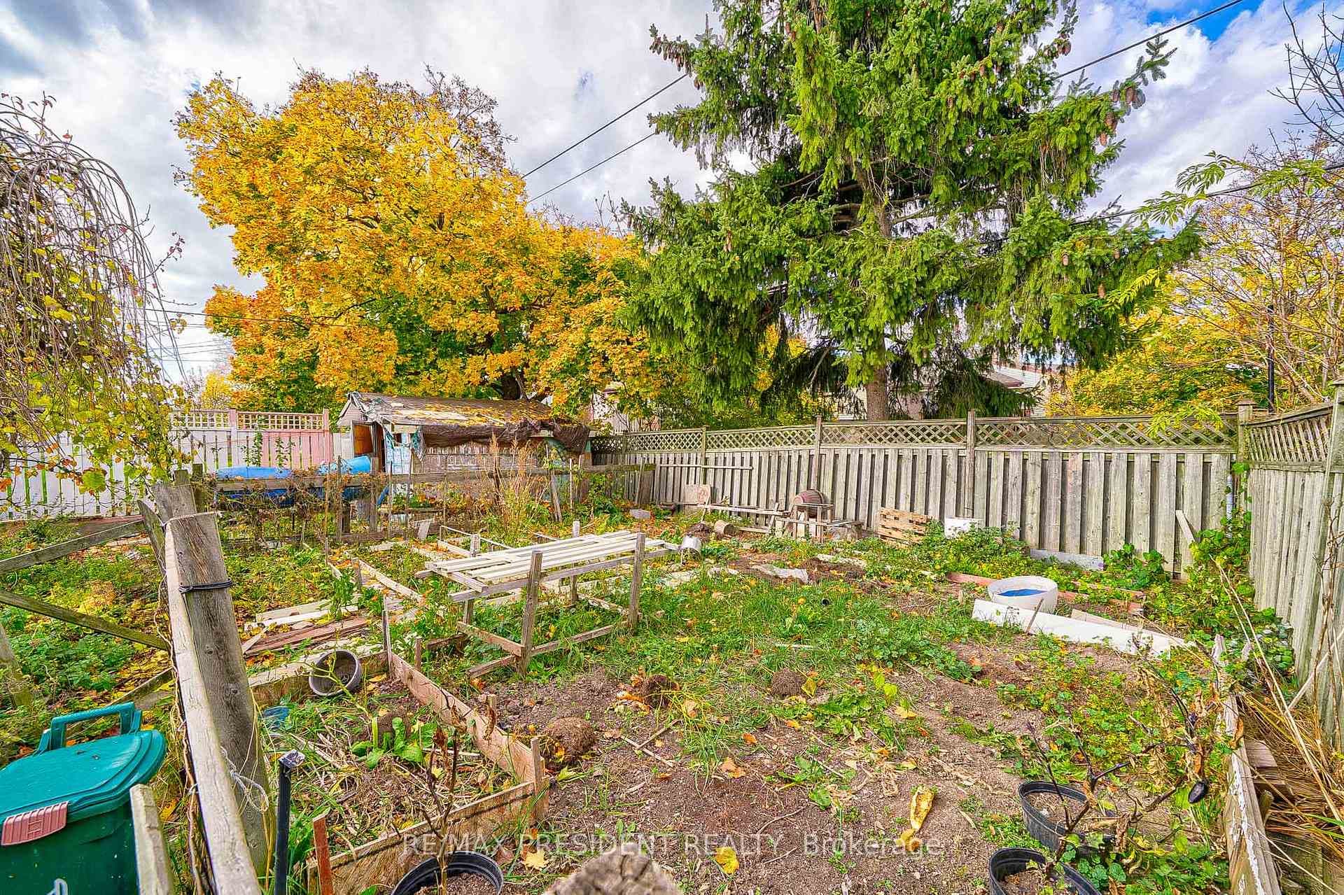55 Maryhill Drive photo 46