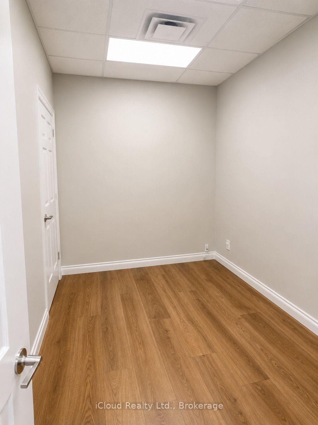 80 Regina Road Unit 21 photo 6