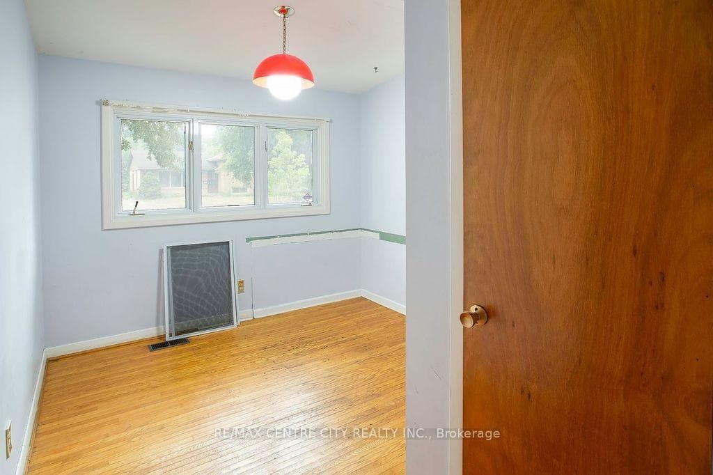 1326 Fuller Street photo 23