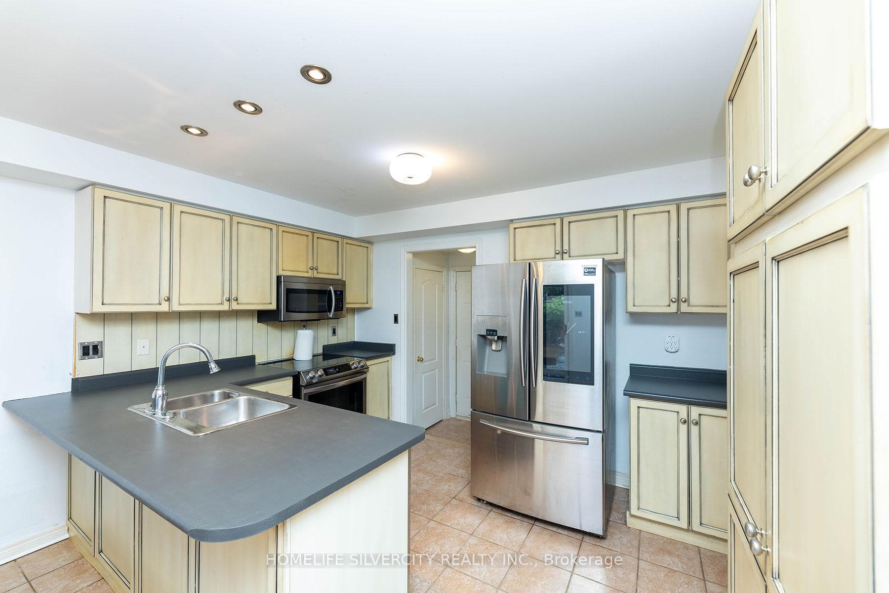 182 Tierra Avenue photo 12