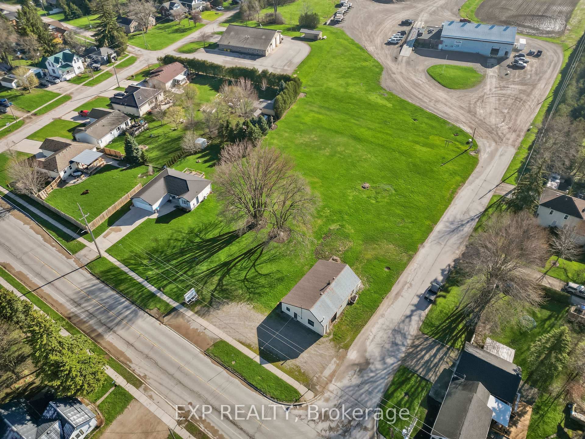 34400 Granton Line photo 3