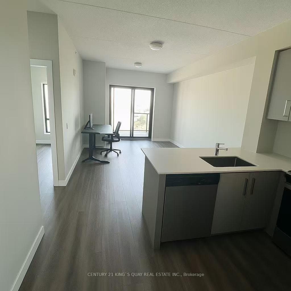 15 Queen Street Unit 608 photo 5