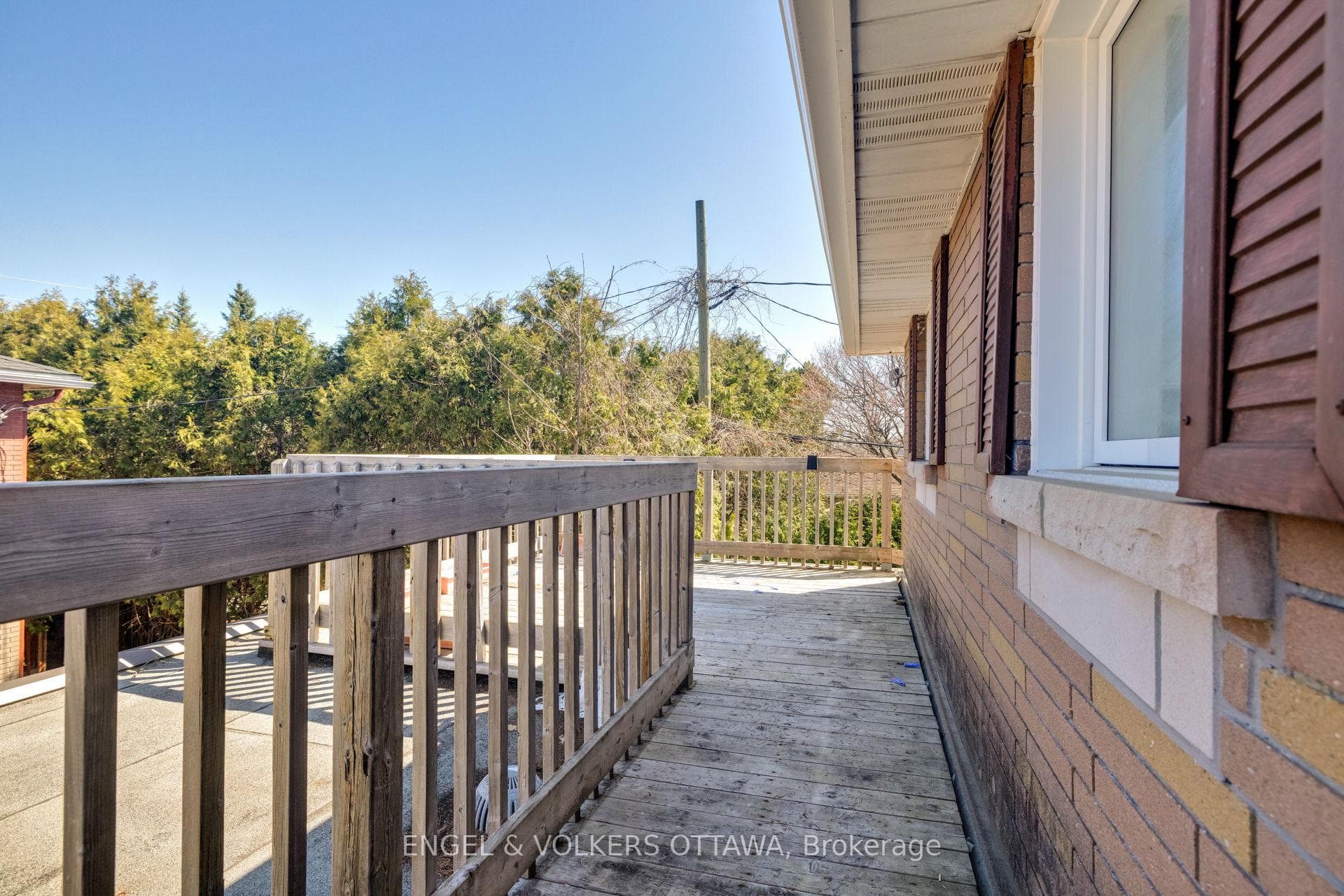 1311 S Avenue photo 21