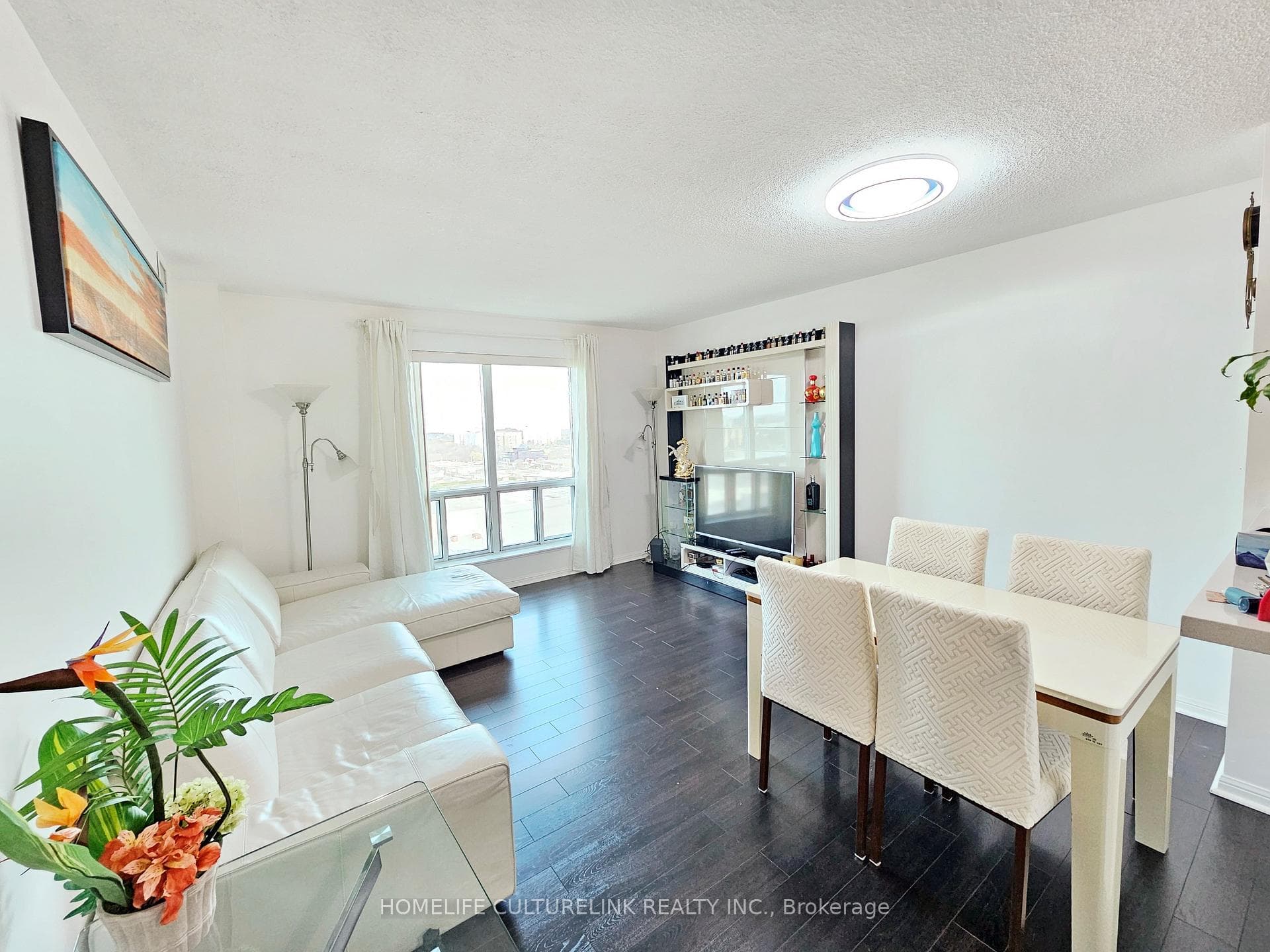 11 Lee Centre Drive Unit 2106 photo 4