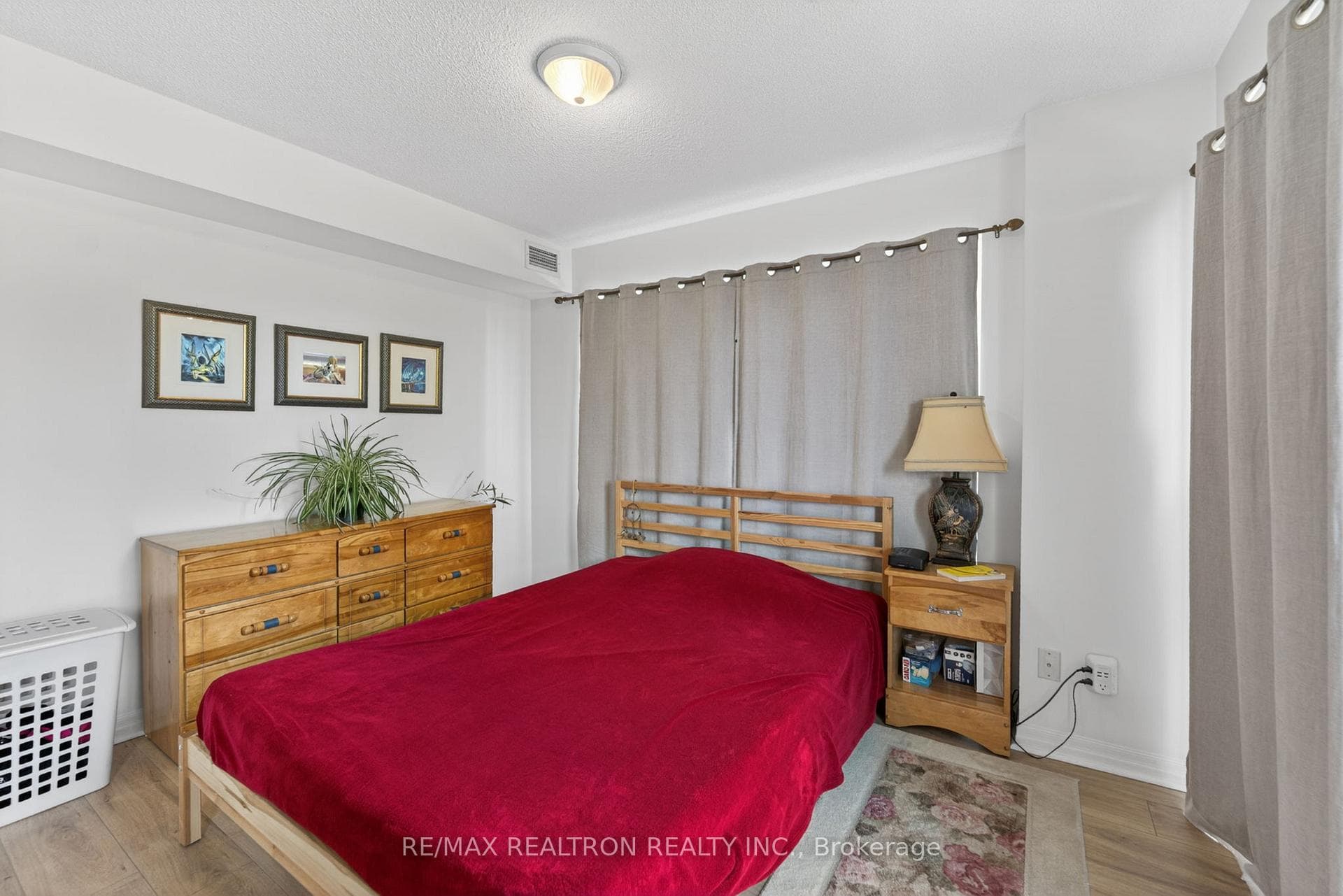 275 Yorkland Road Unit 209 photo 14
