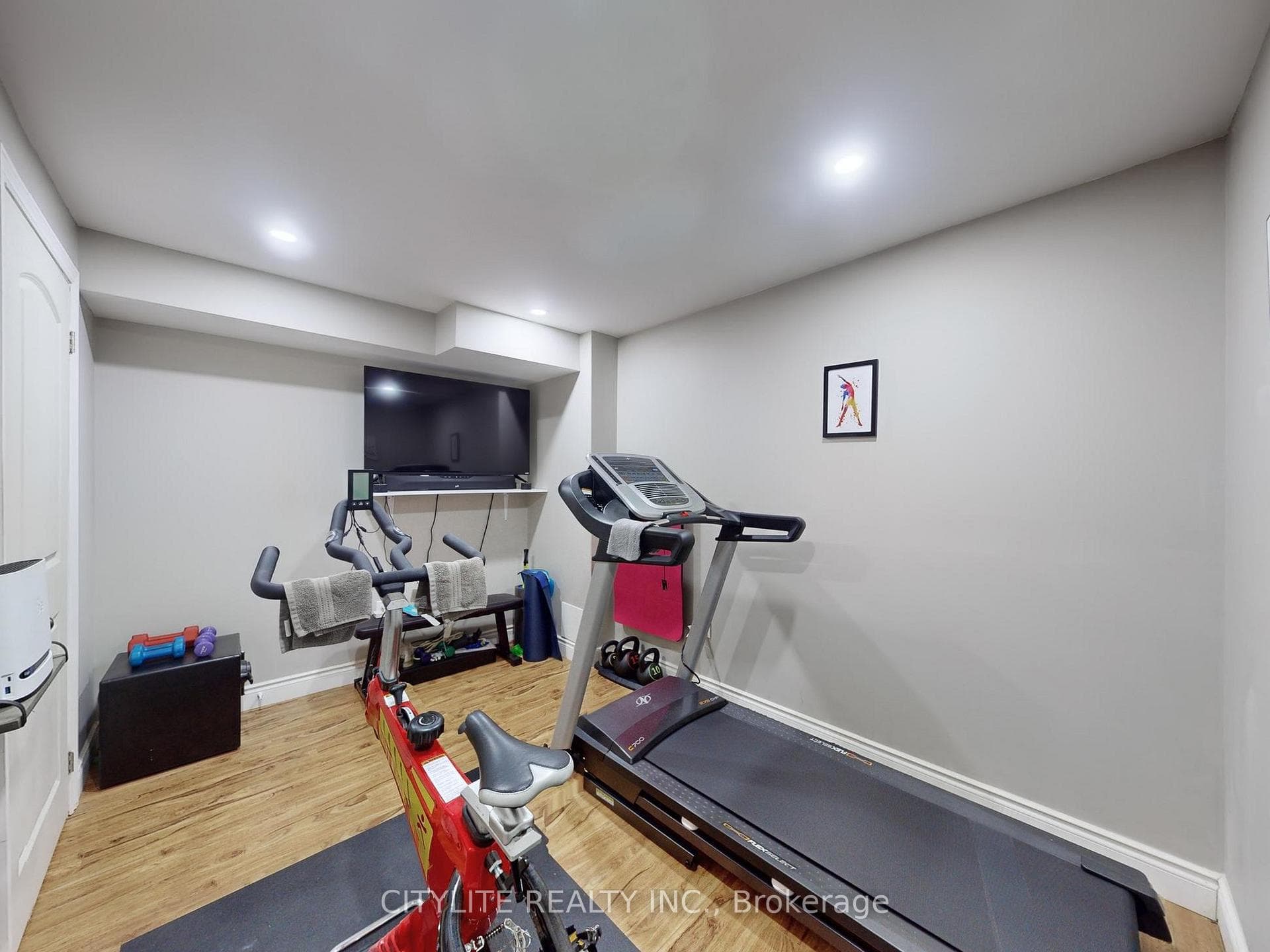 10 Grainger Crescent photo 31