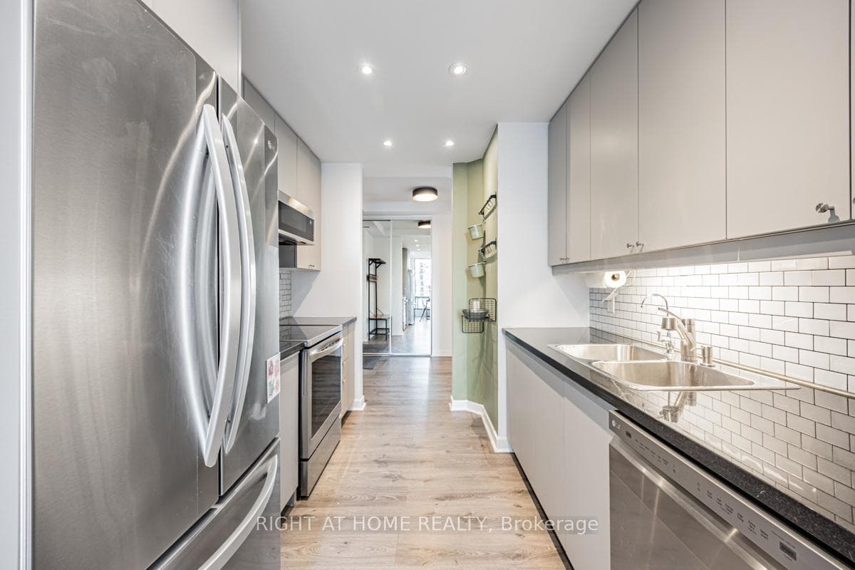 85 Bloor Street Unit PH 6 photo 7