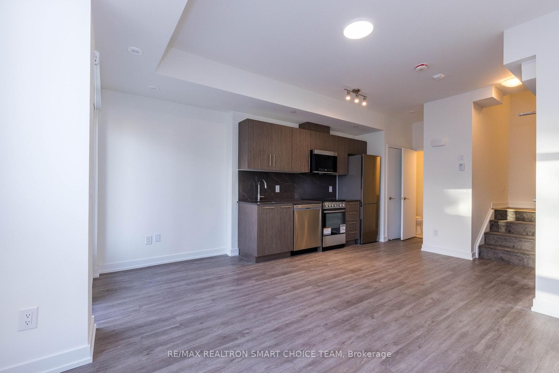 871 Sheppard Avenue Unit 41 photo 7