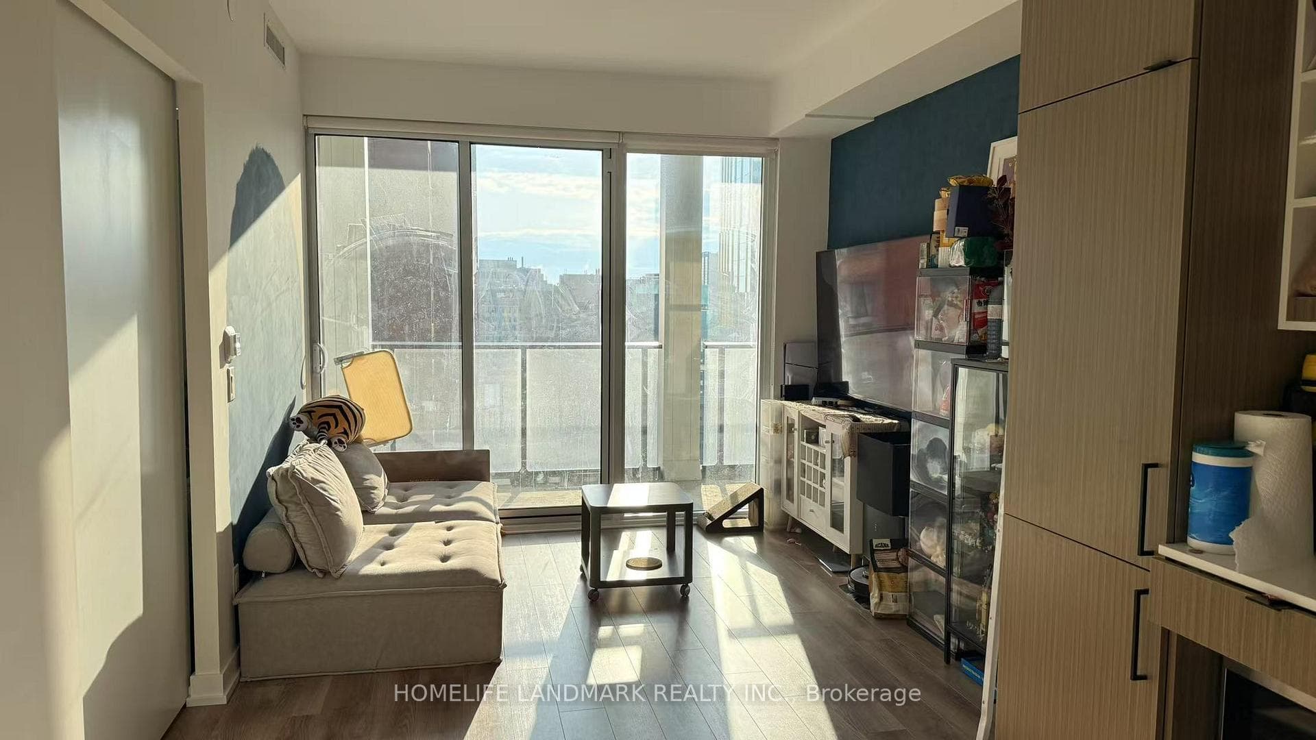 20 Edward Street Unit 1414 photo 3