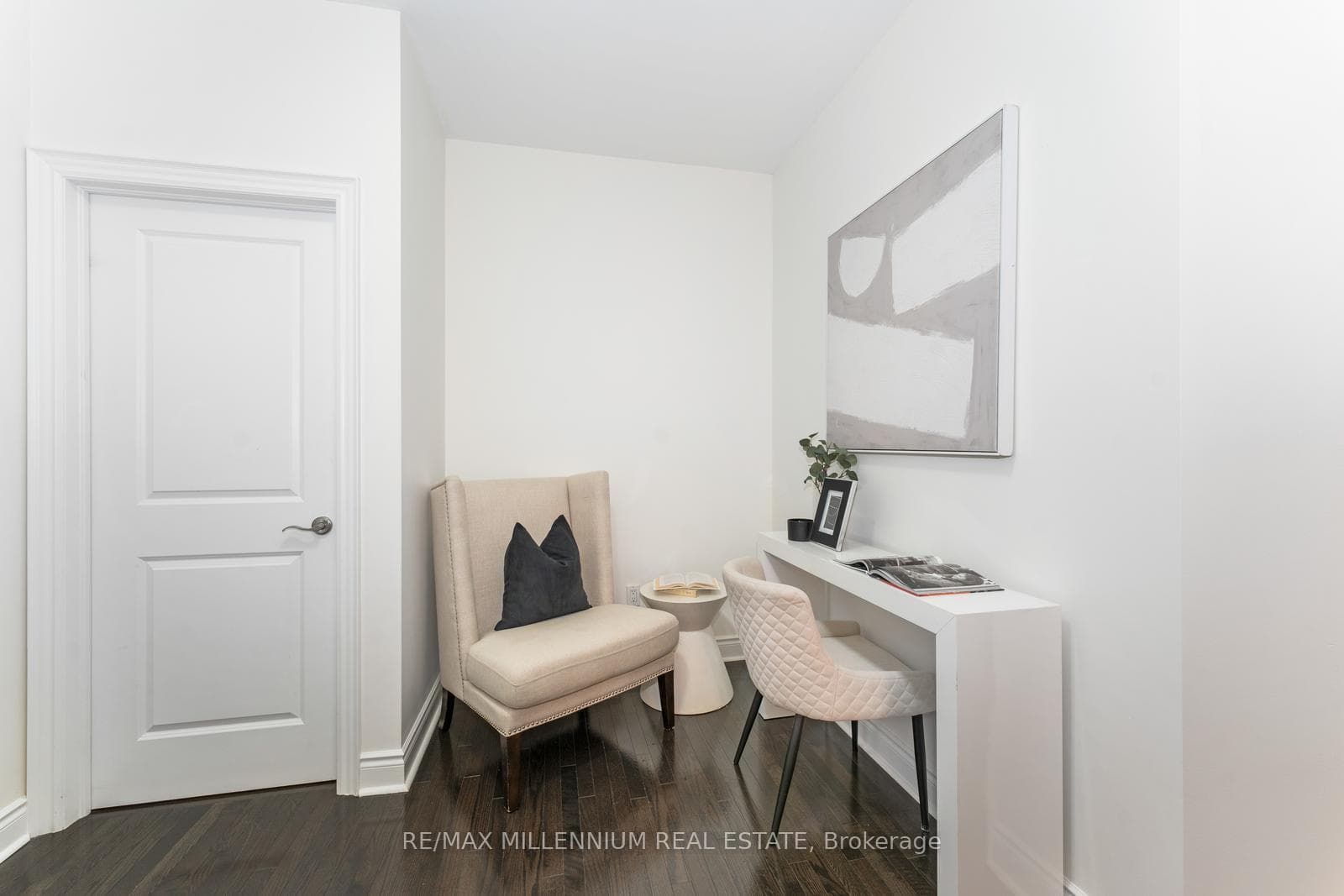 27 Agincourt Circle Unit Upper photo 25