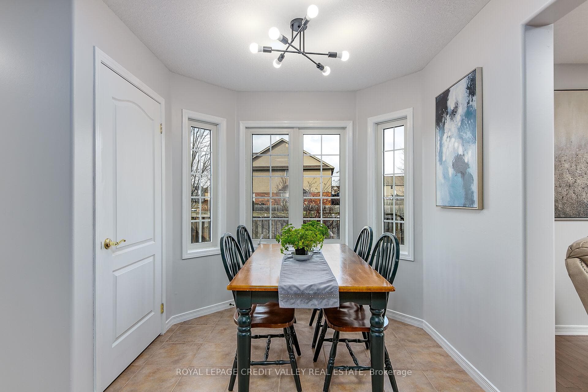 44 Falkner Road photo 10