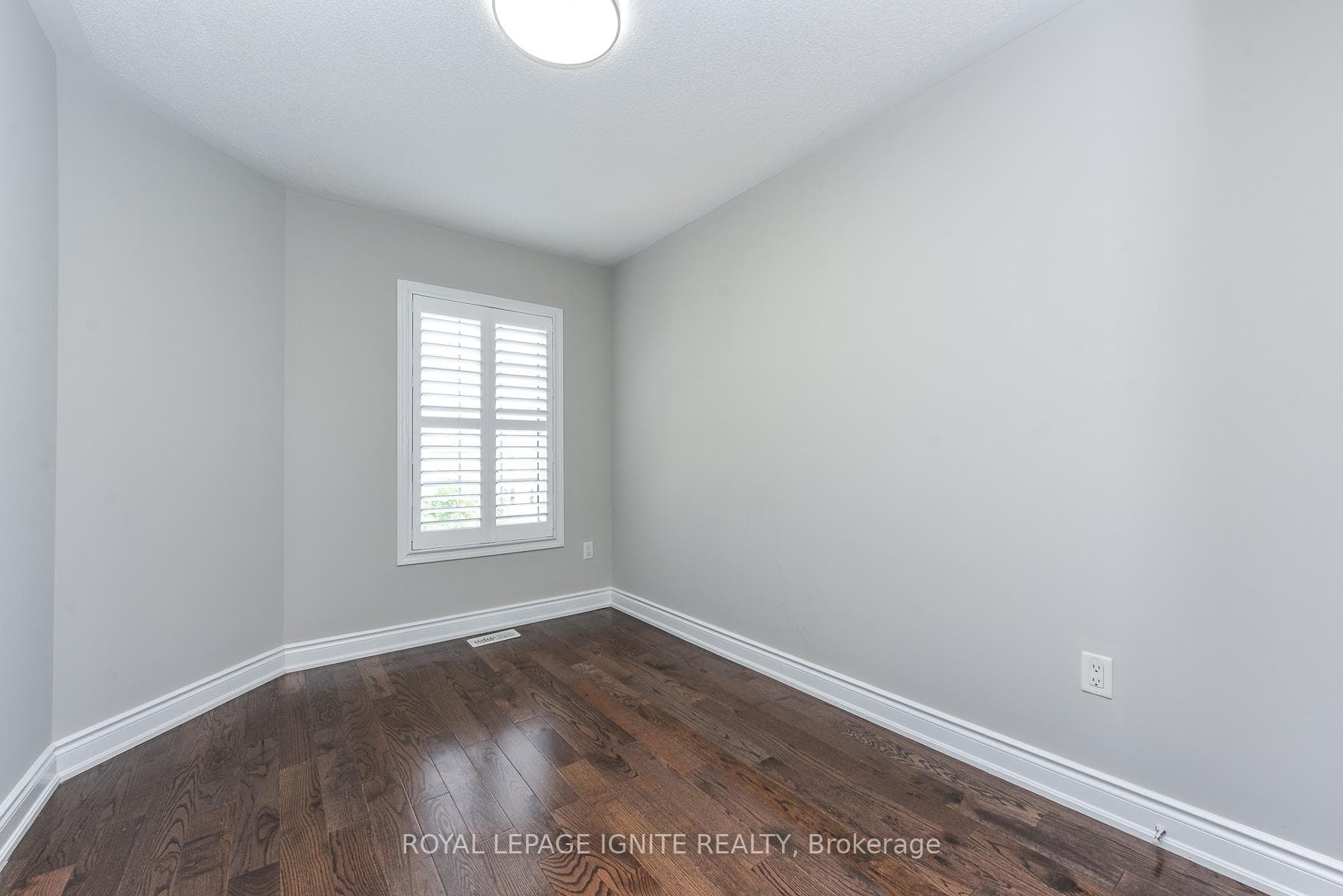 52 Harpreet Circle photo 30