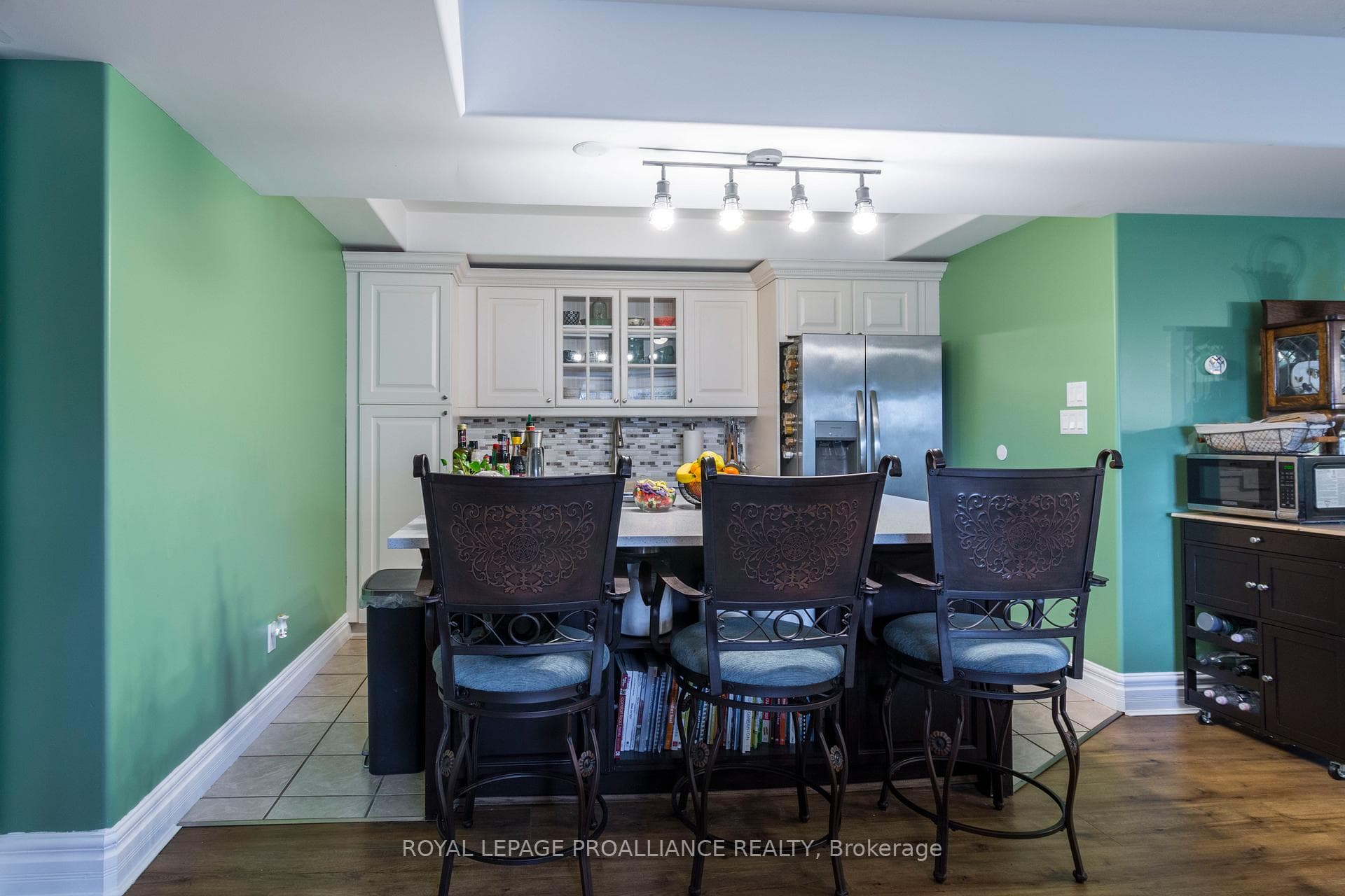 145 Farley Avenue Unit 103 photo 10