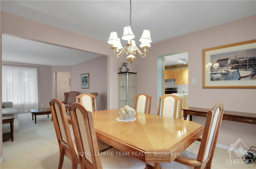 74 MORESBY Drive photo 7