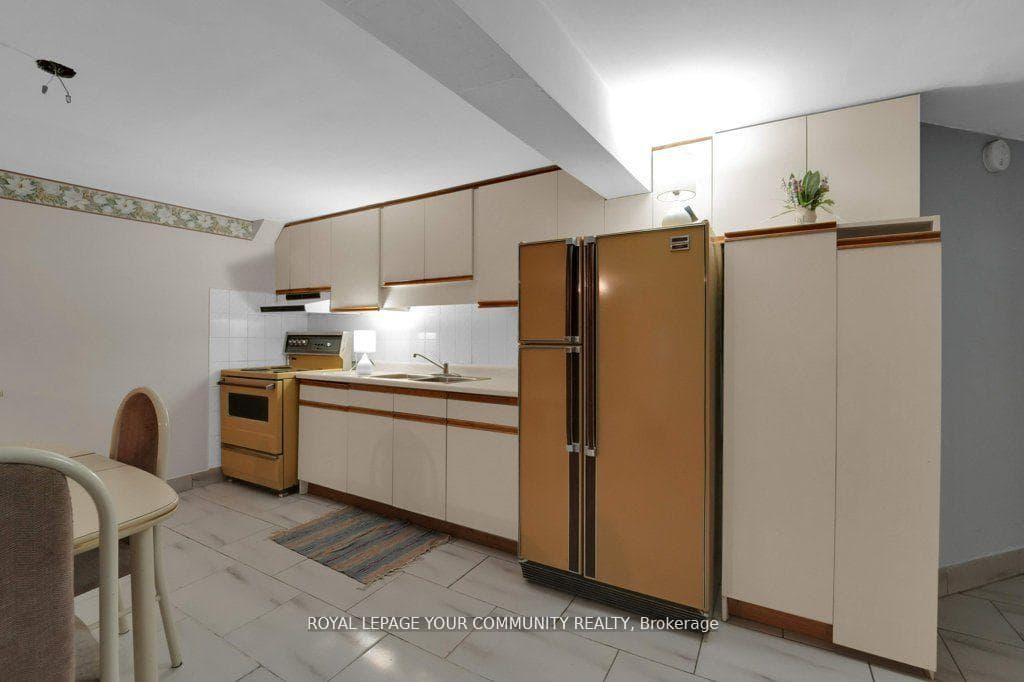 217 Badessa Circle photo 33