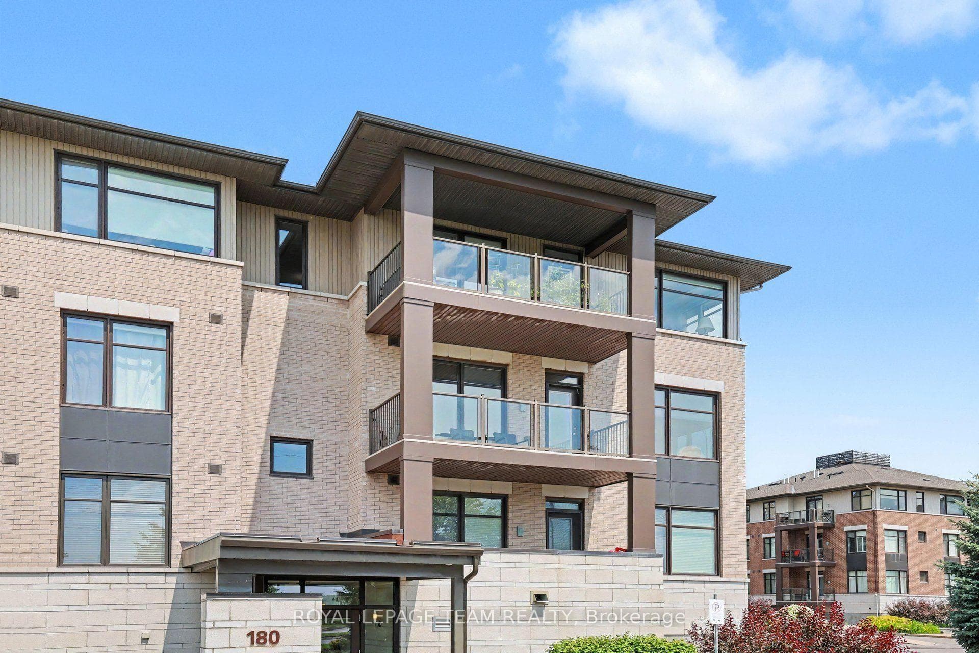 180 Guelph Private Unit 304 photo 3