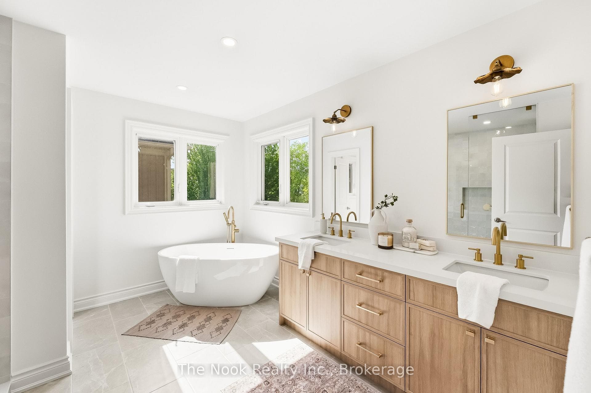 52 Nightingale Crescent photo 26