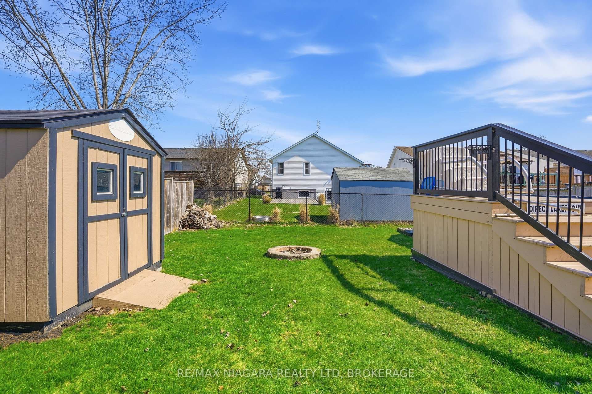858 Canada Drive photo 41