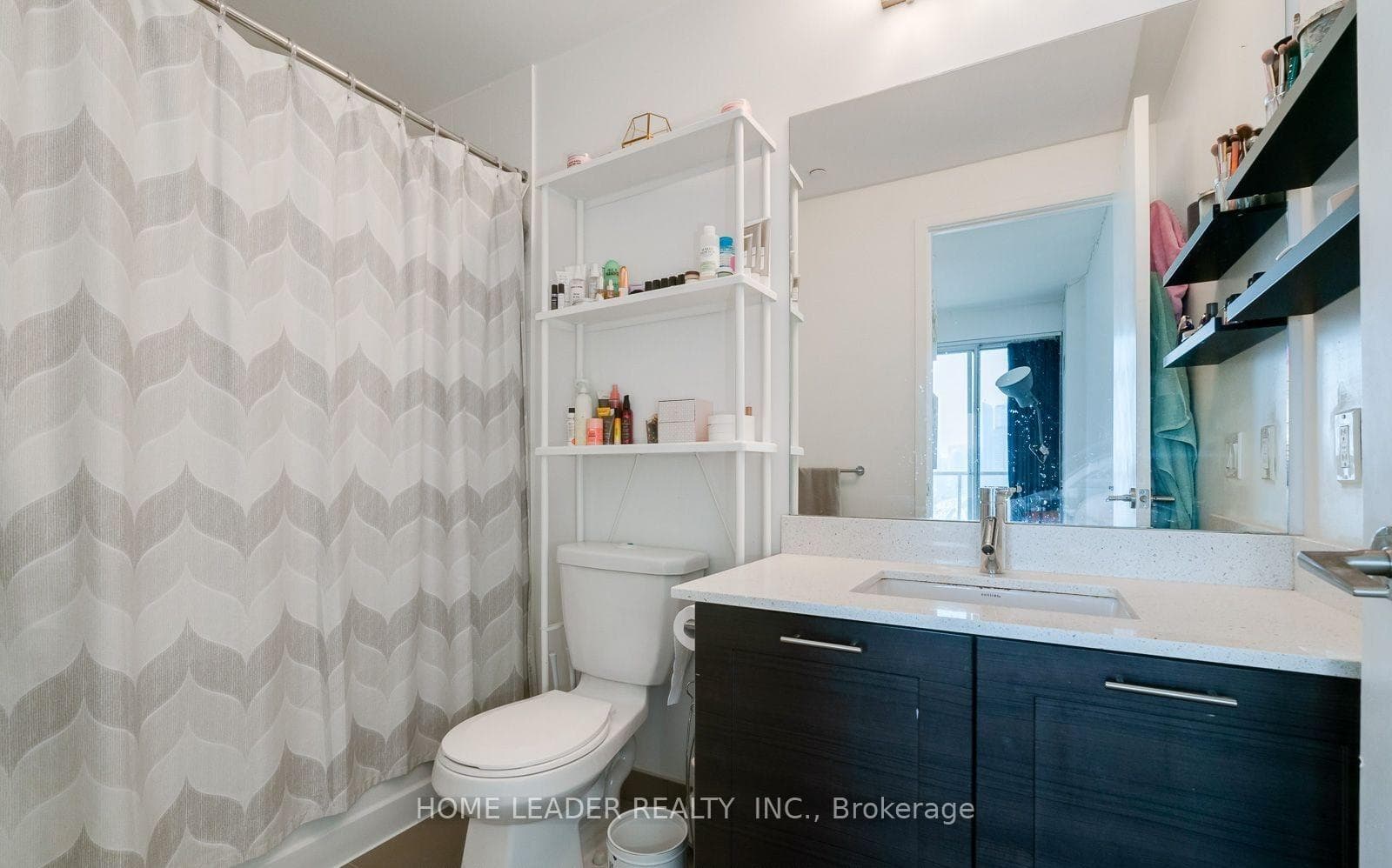 20 Bruyeres Mews Unit 2205 photo 12