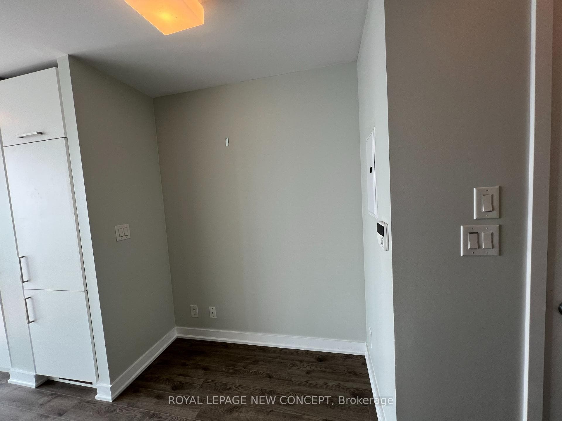 12 York Street Unit 4306 photo 11