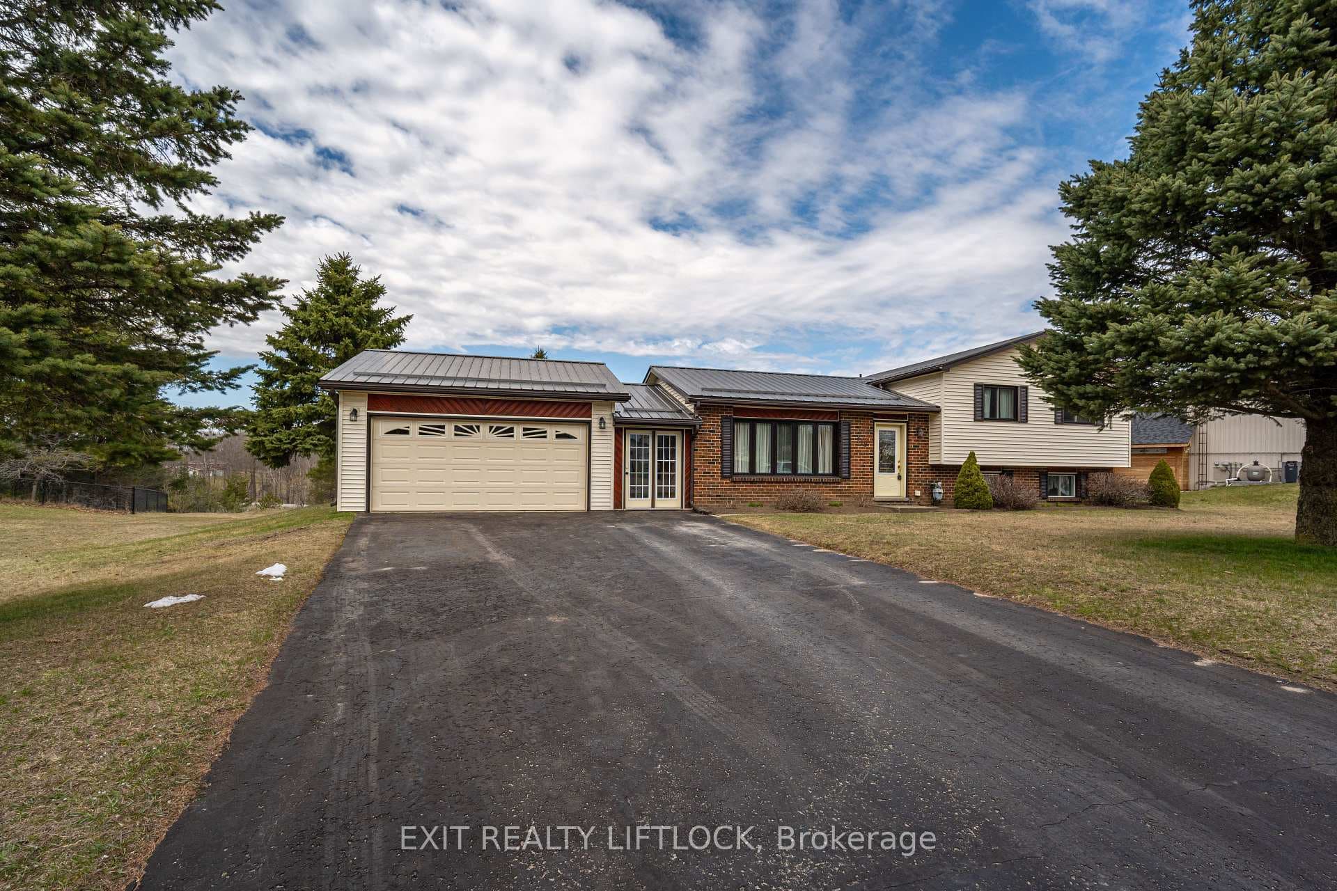219 Corbett Drive photo 25