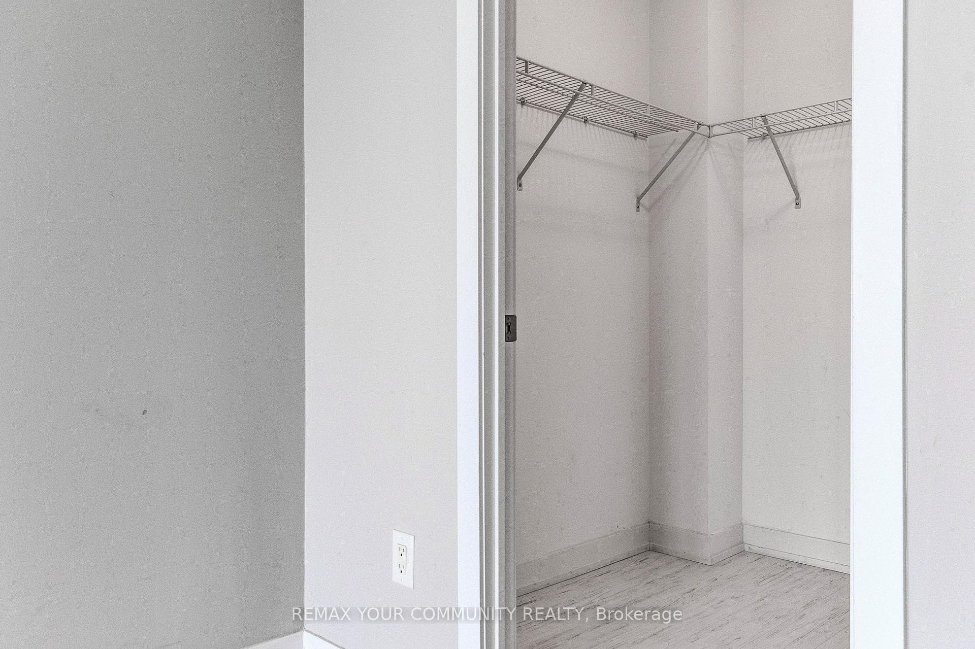 105 George Street Unit Ph8 photo 5