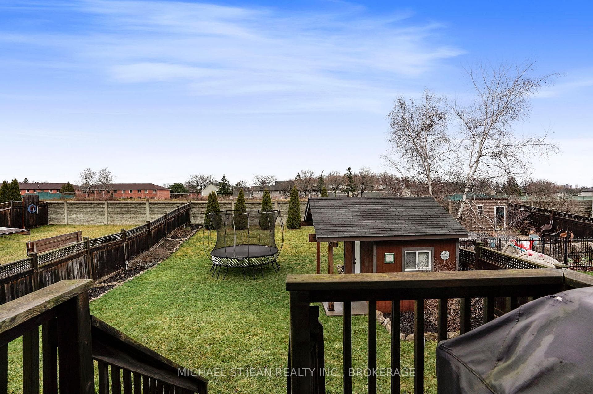 91 Merrilee Crescent photo 35