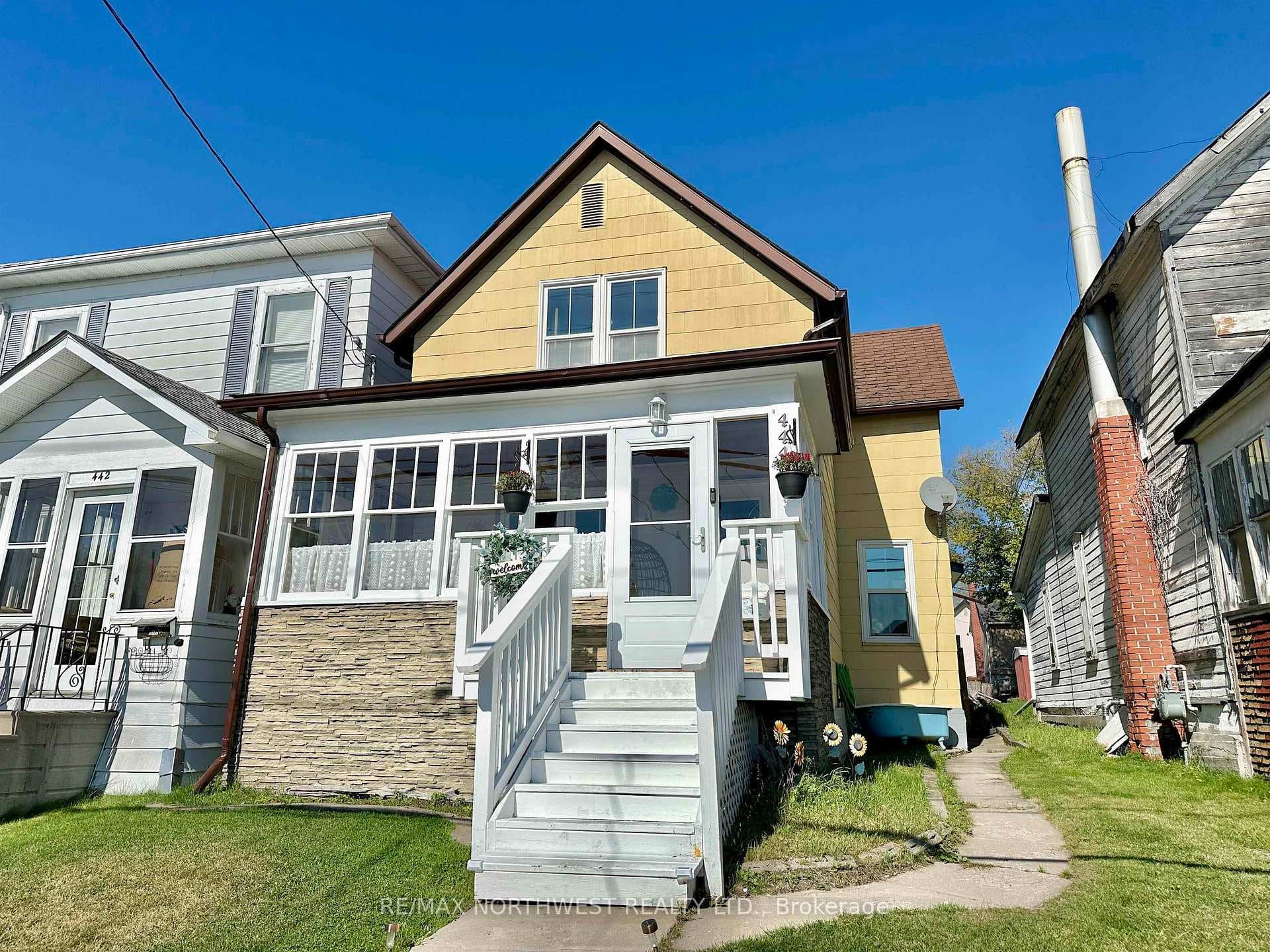 444 Third Street South photo 2