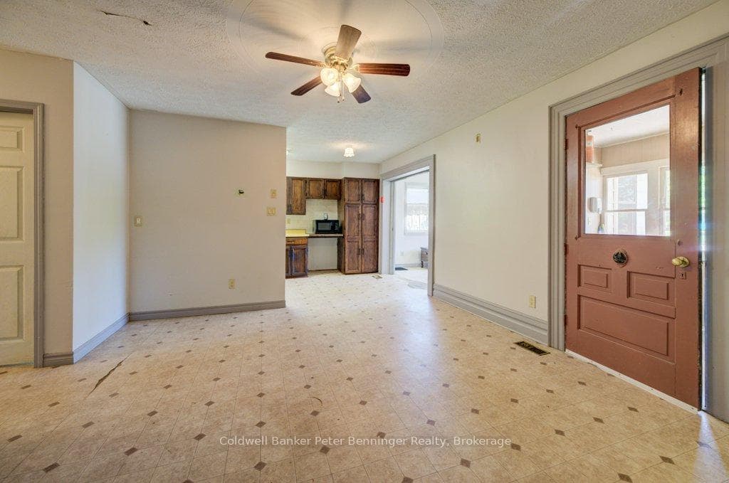 1365 Bruce Road 15 Road photo 8