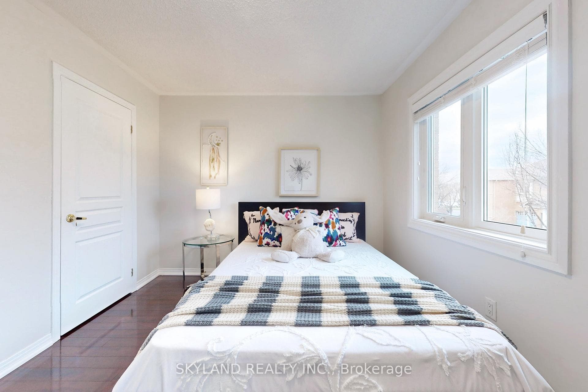 9 Magnotta Road photo 22