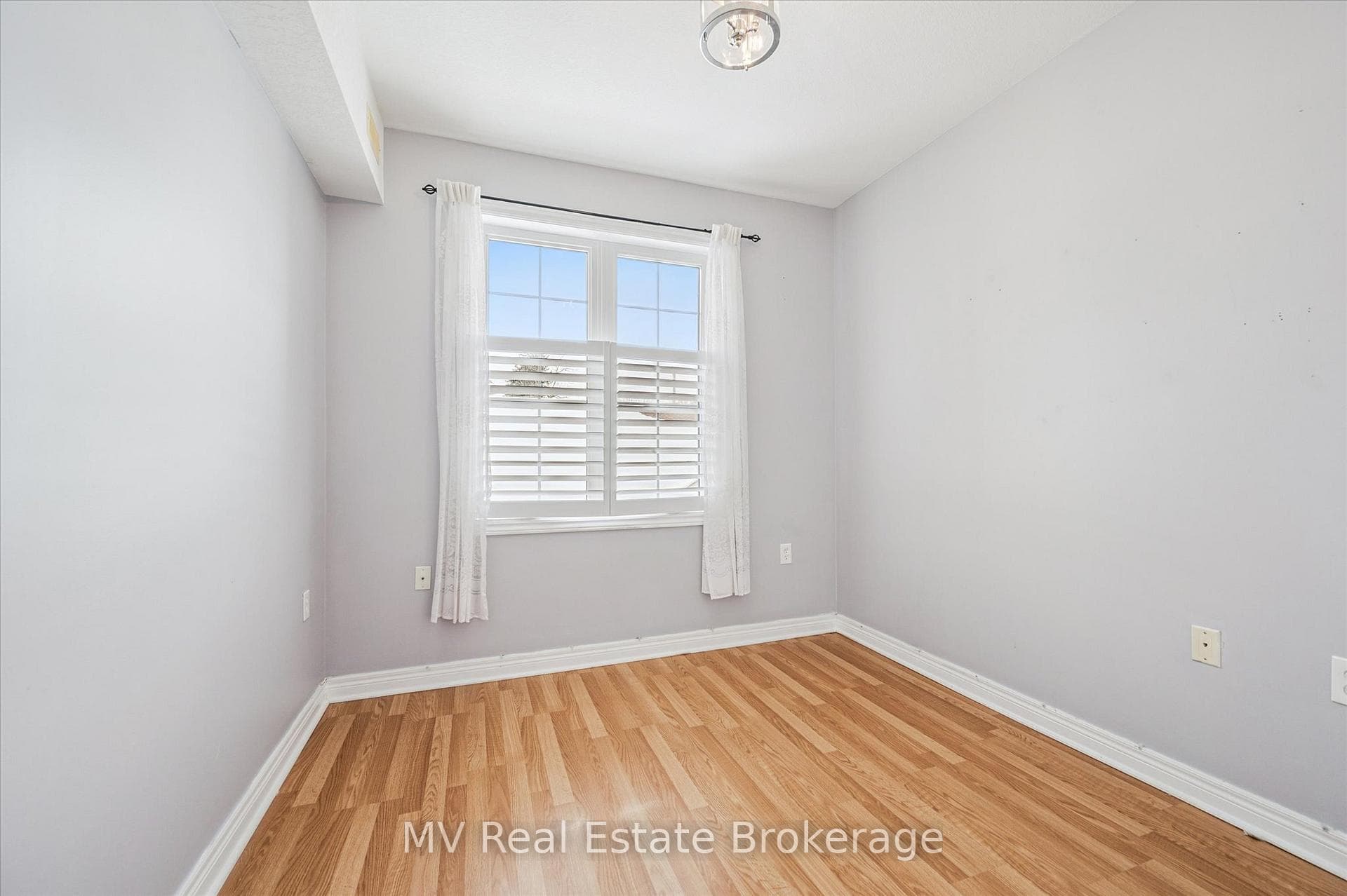 20 Station Square Unit 205 photo 15