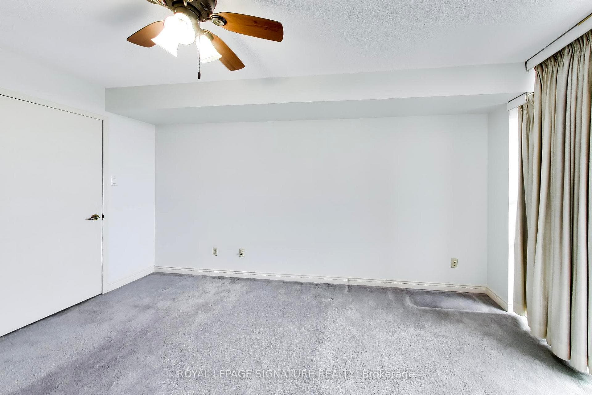 1091 Kingston Road Unit 614 photo 22