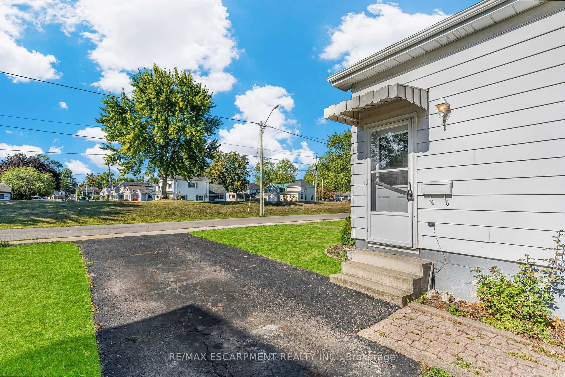 323 NORTH CAYUGA Street photo 25
