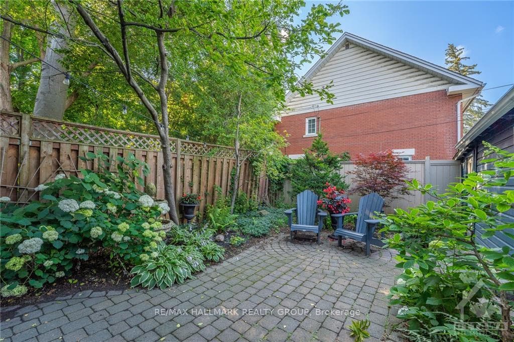 372 HOLLAND Avenue photo 29