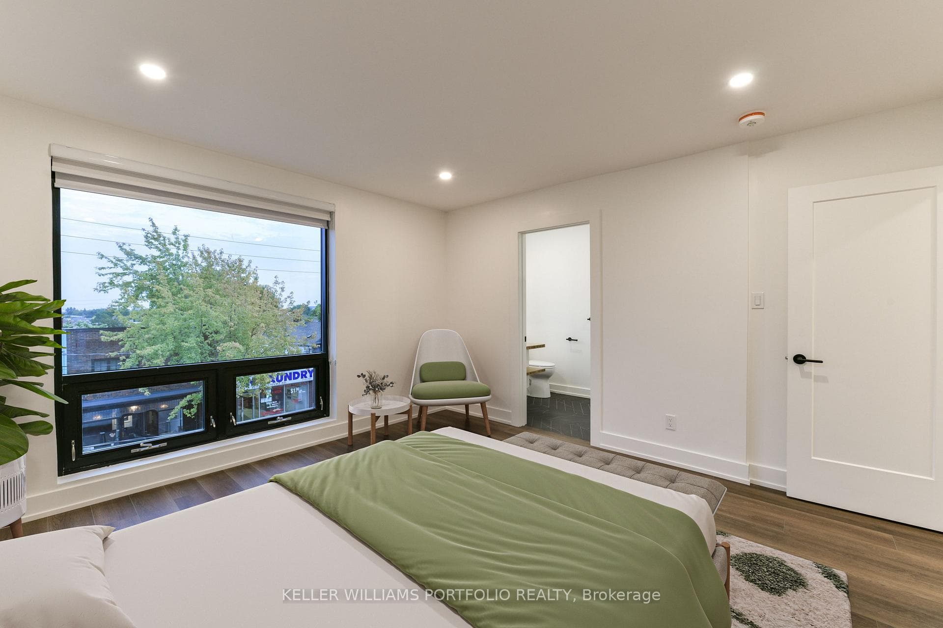 Upper Unit Primary Bedroom
