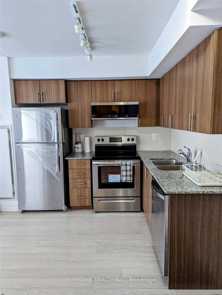 3091 Dufferin Street Unit 910 photo 5