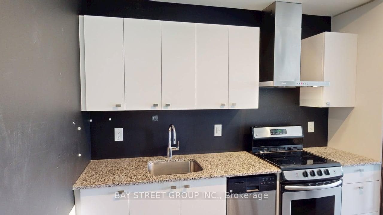 51 East Liberty Street Unit 710 photo 6