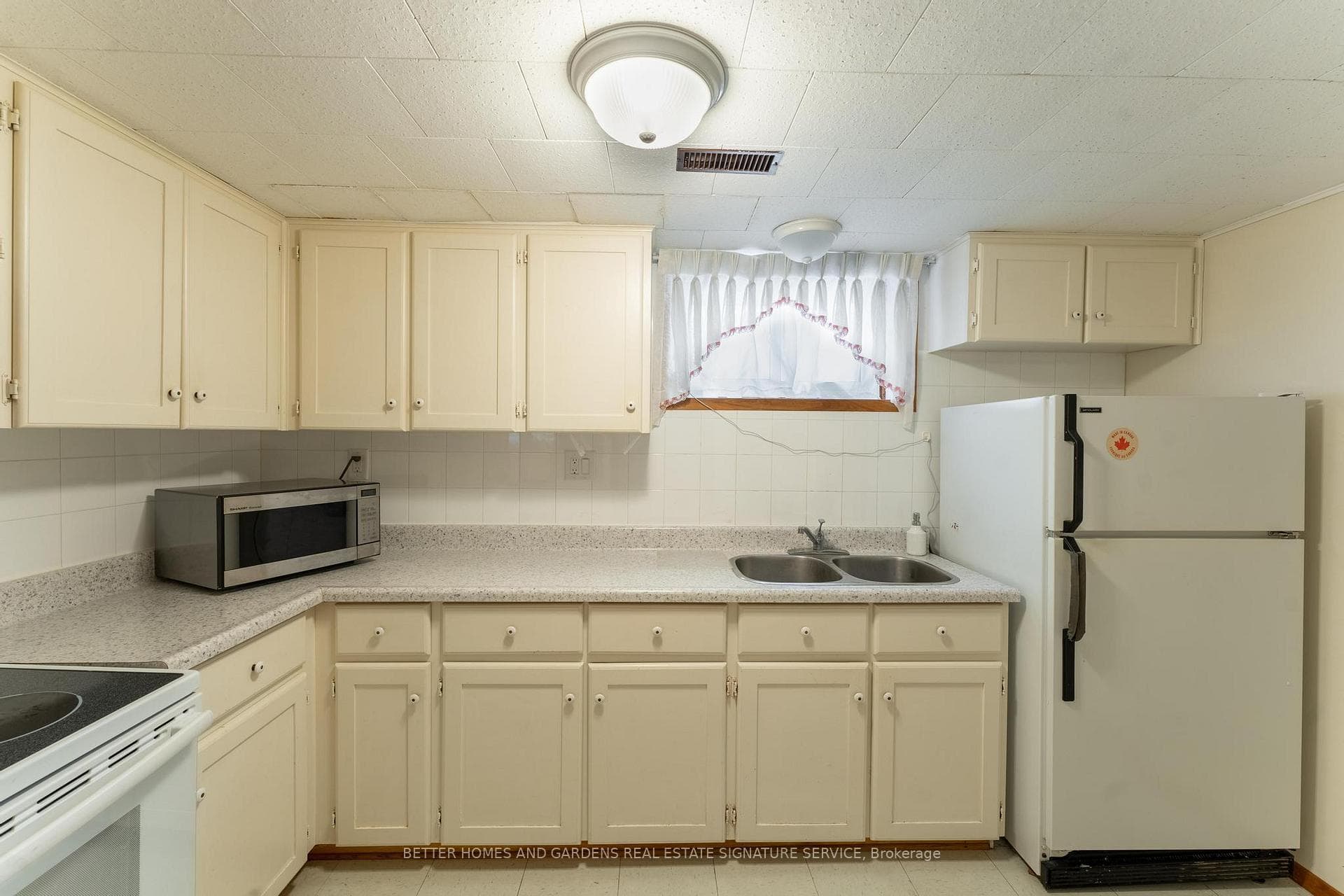 15 Joy Court Unit Bsmt photo 6