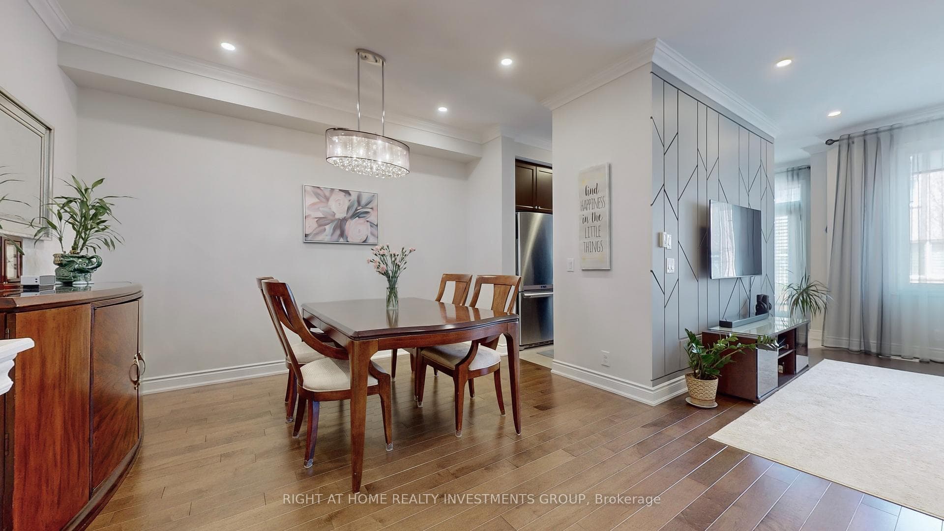 102 Harvest Hills Boulevard photo 10