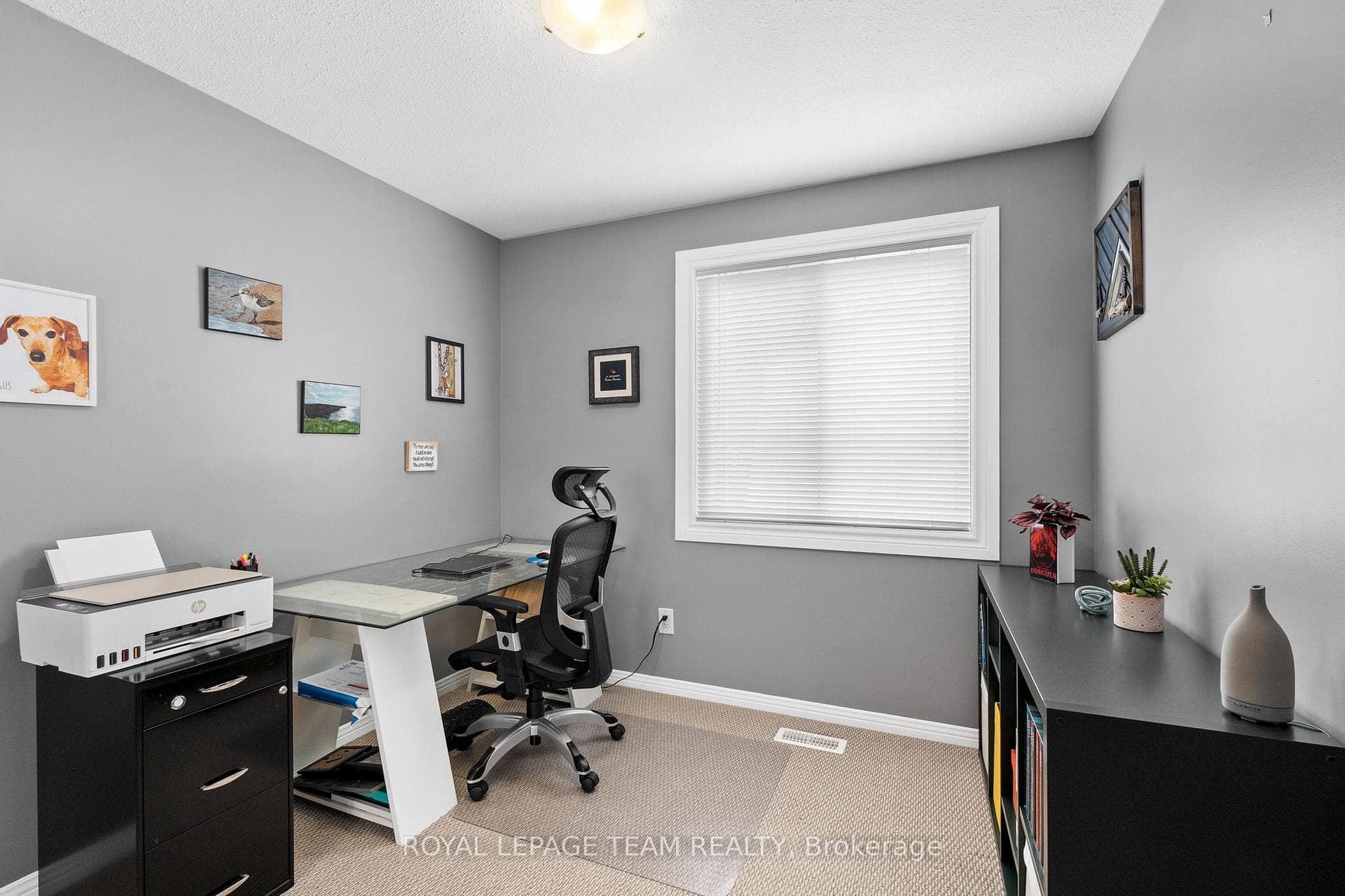 Third bedroom (currently used as a home office)