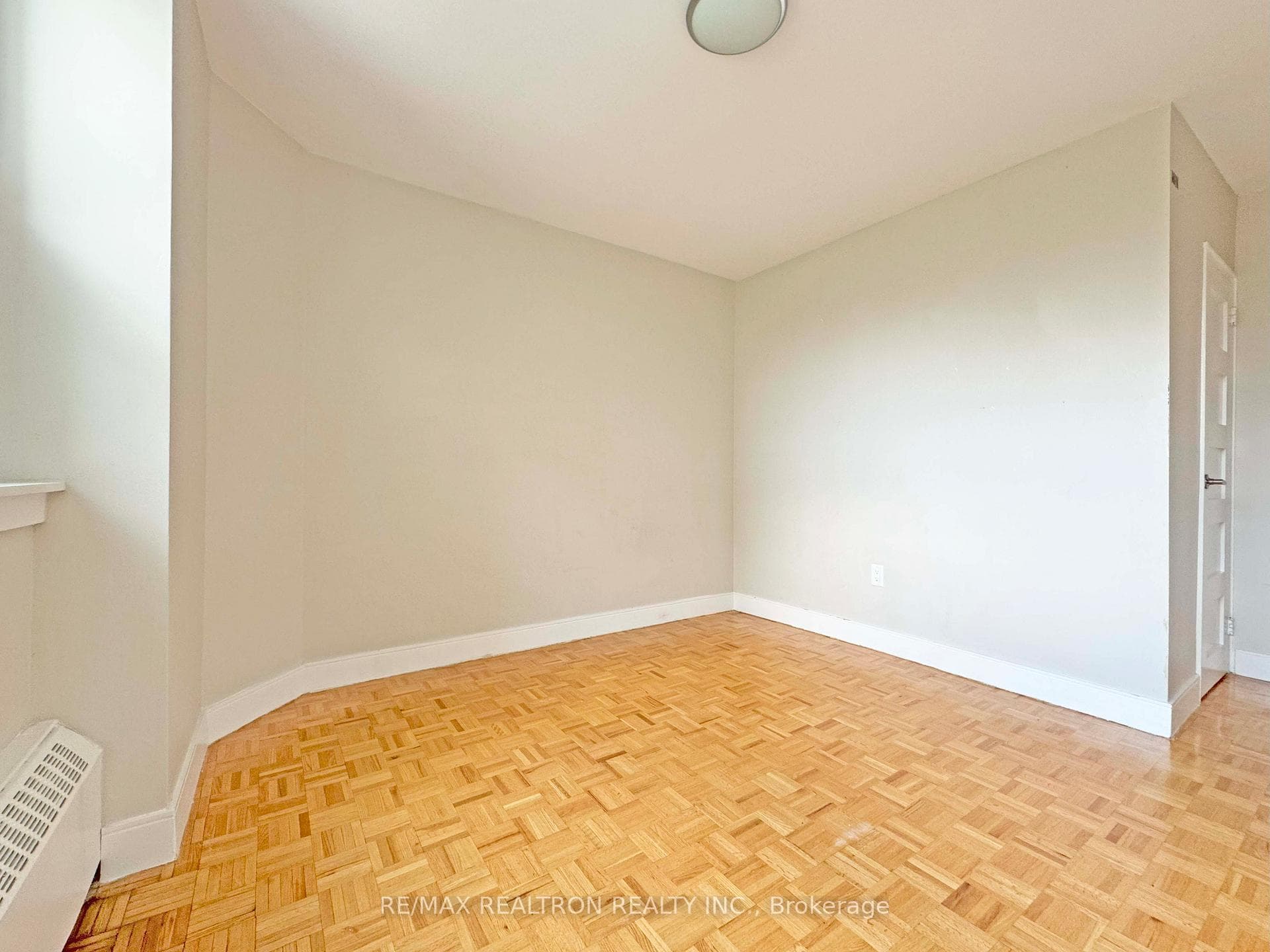 485 Huron Street Unit 406 photo 14