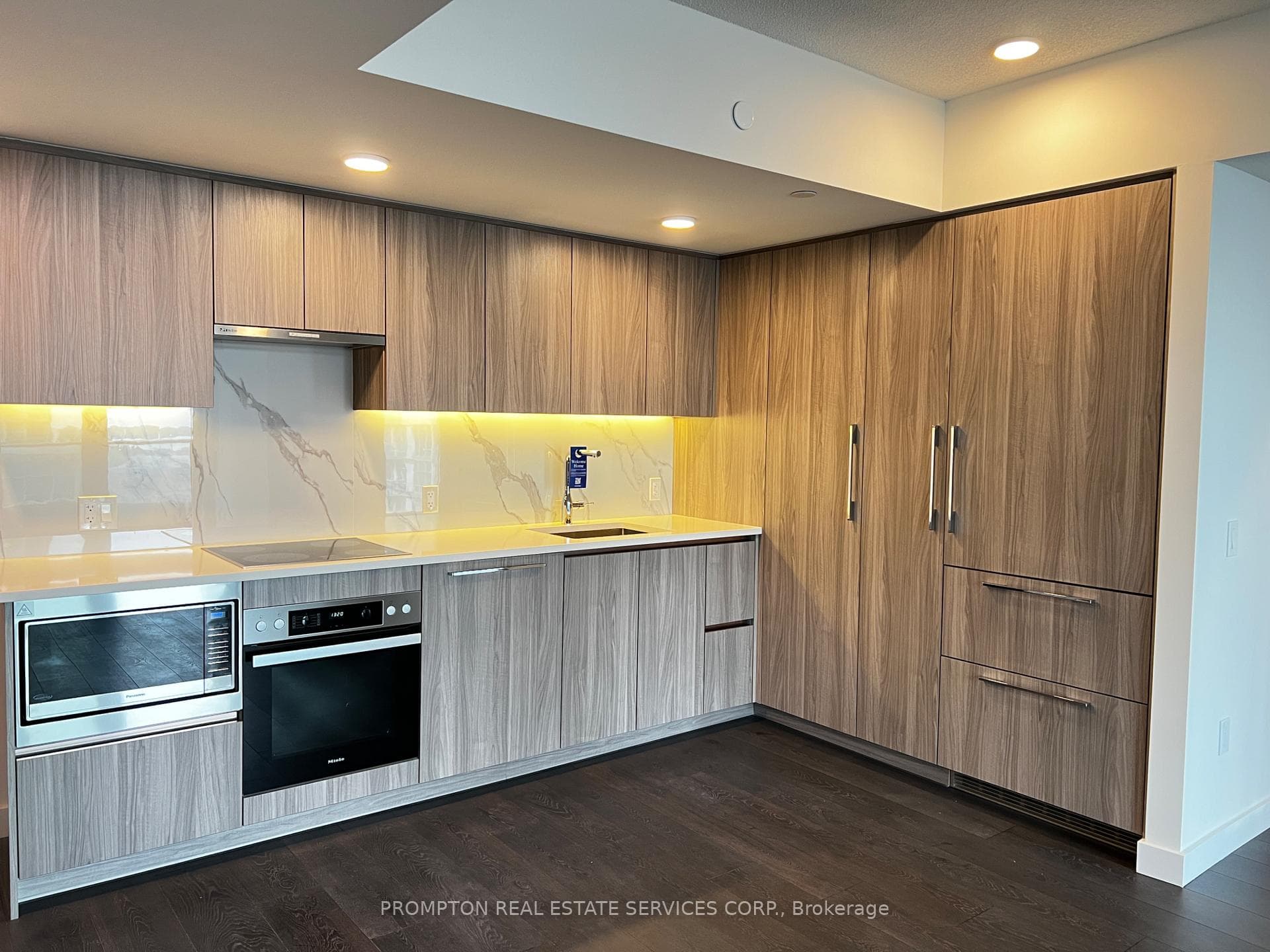 3 Concord Cityplace Way Unit 621 photo 3