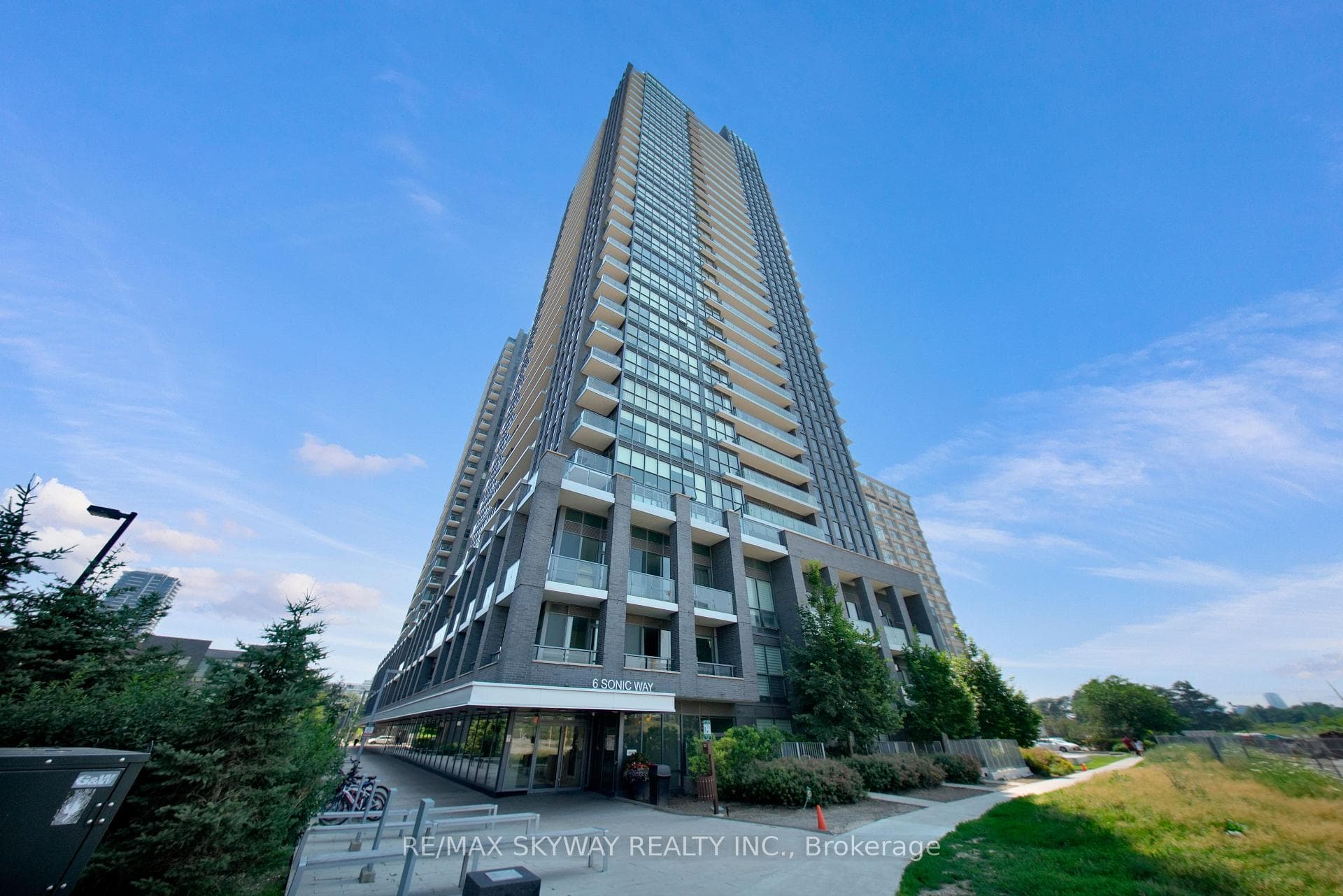 6 sonic Way Unit 103 photo 24