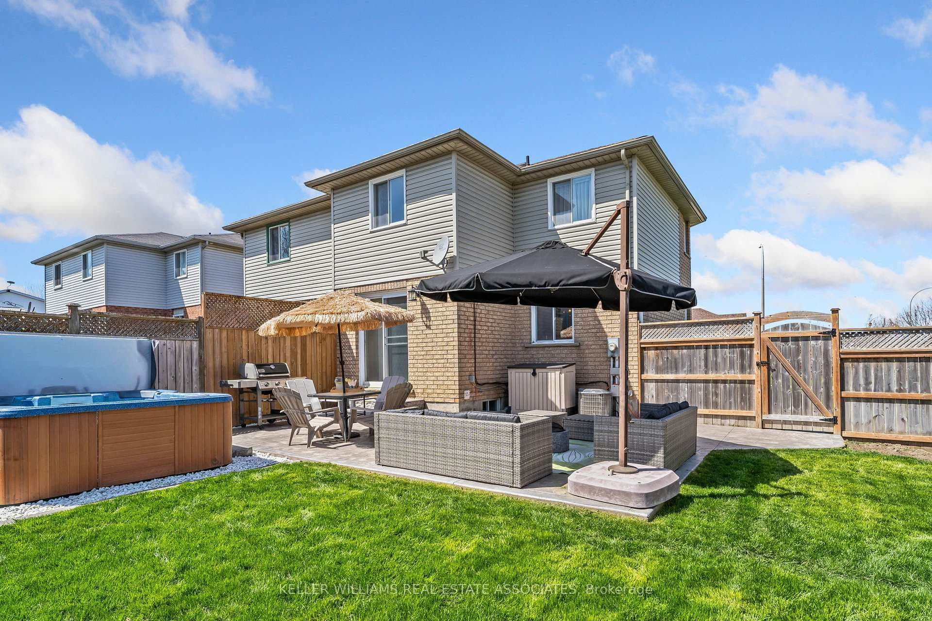 80 Ridgeway Crescent photo 33
