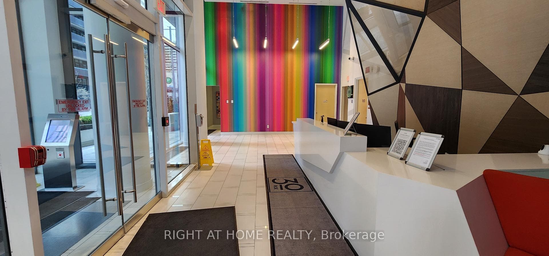 30 Roehampton Avenue Unit 2308 photo 42